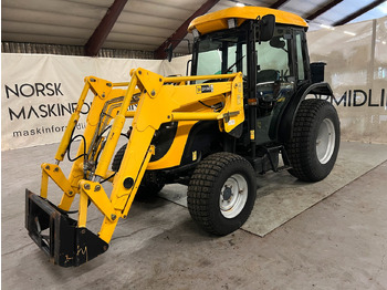 Tracteur agricole JCB