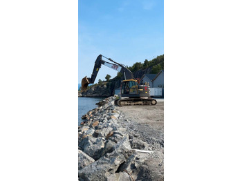 Pelle sur chenille VOLVO ECR235EL