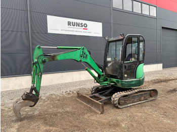 Mini pelle JCB