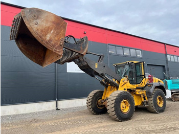 Chargeuse sur pneus VOLVO L120H