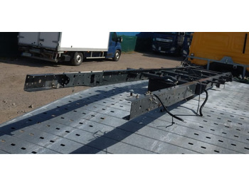 Frame/ Châssis pour Véhicule utilitaire GOŁA RAMA IVECO DAILY 35S11 NR 725/095: photos 2