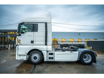 Tracteur routier MAN TGX 18.470 XLX + INTARDER: photos 3 Tracteur routier MAN TGX 18.470 XLX + INTARDER: photos 3