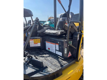 Mini pelle Komatsu PC 35: photos 3