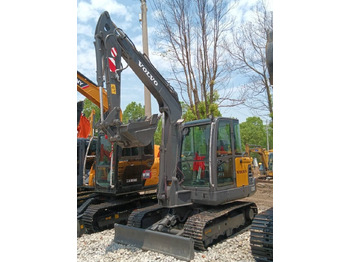 Pelle sur chenille VOLVO EC60