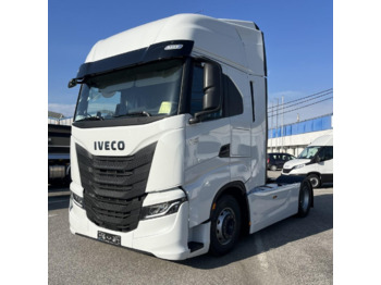 Tracteur routier IVECO S-WAY