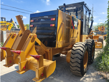 Niveleuse CATERPILLAR 140h with blade used cat motor grader 140k 140h 140g: photos 5 Niveleuse CATERPILLAR 140h with blade used cat motor grader 140k 140h 140g: photos 5