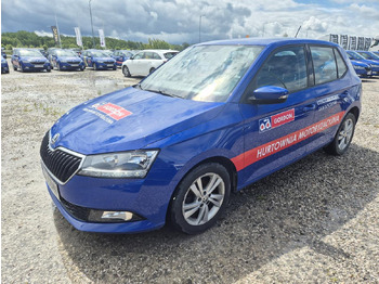 Voiture à hayon SKODA FABIA HATCHBACK: photos 2