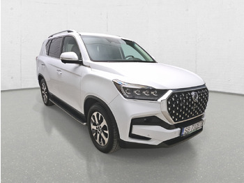 SUV