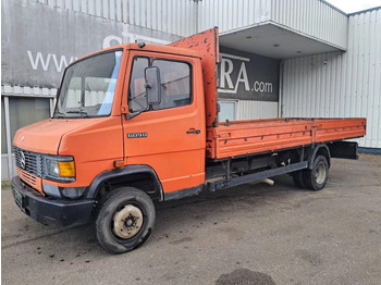 Camion plateau MERCEDES-BENZ