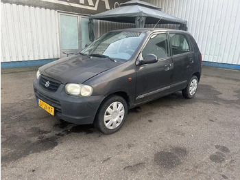 Voiture à hayon SUZUKI