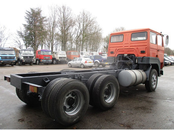 Châssis cabine Volvo F7 , 6x4 , Manual , Euro 1 , Telma Retarder , Spring suspension: photos 3