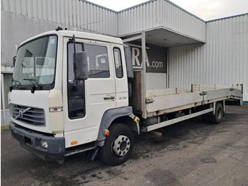 Camion porte-voitures VOLVO FL6
