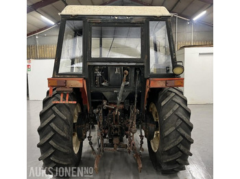 Tracteur agricole 1983 Zetor 7045: photos 5