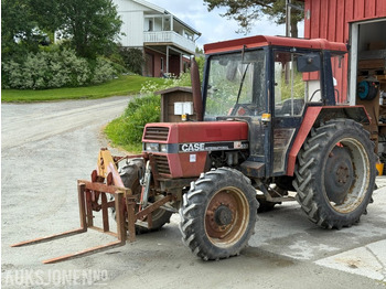 Tracteur agricole CASE IH