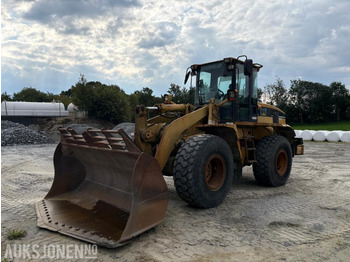 Chargeuse sur pneus CATERPILLAR 938G