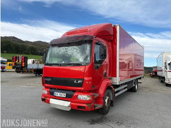 Camion fourgon DAF LF