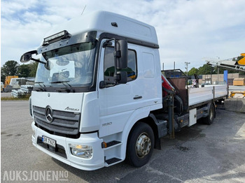 Camion grue MERCEDES-BENZ Atego 1530