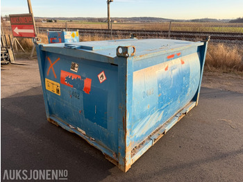 Matériel de chantier Fuel Proof dieseltank 3000L med lokk og tilkoblinger: photos 2