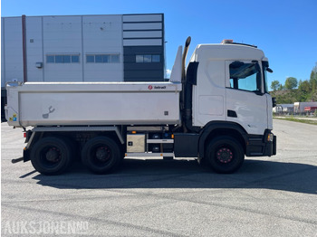 Camion benne Scania R560 6x4 Tippbil Istrail dumperkasse: photos 3