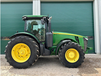 Tracteur agricole John Deere 8335R AutoPower: photos 4 Tracteur agricole John Deere 8335R AutoPower: photos 4