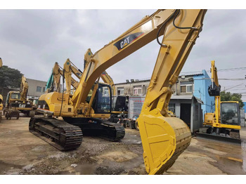 Pelle sur chenille Caterpillar 320Cl 320C Used Excavator CAT 320 320D 320D2 320GC Crawler Hydraulic Excavator in Excellent Condition: photos 4 Pelle sur chenille Caterpillar 320Cl 320C Used Excavator CAT 320 320D 320D2 320GC Crawler Hydraulic Excavator in Excellent Condition: photos 4
