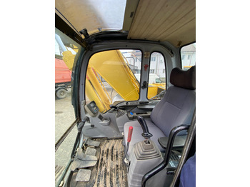 Pelle sur chenille neuf New Holland Kobelco E 215 22 T Klima: photos 2