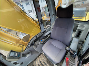 Pelle sur chenille neuf New Holland Kobelco E 215 22 T Klima: photos 3