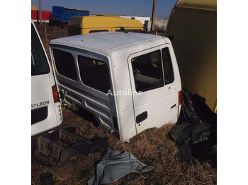 Cabine pour Camion Nissan ATLEON: photos 5