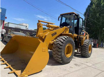 Chargeuse sur pneus CATERPILLAR 950H