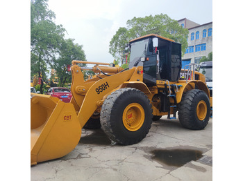 Chargeuse sur pneus CATERPILLAR 950H