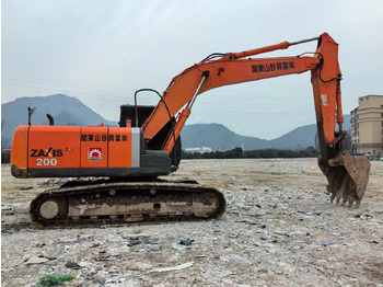 Pelle sur chenille HITACHI ZX200