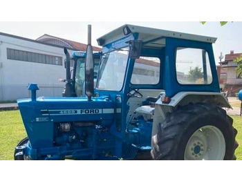 Tracteur agricole FORD