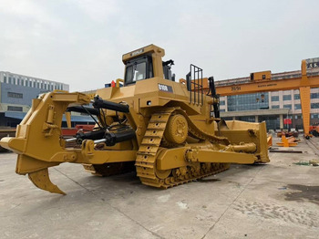 Bulldozer CATERPILLAR