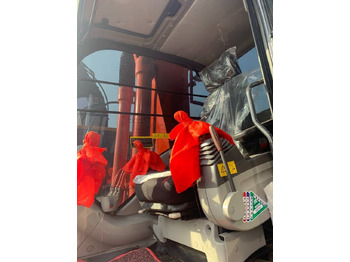 Hitachi Zaxis 200 LC  en leasing occasion Hitachi Zaxis 200 LC: photos 2