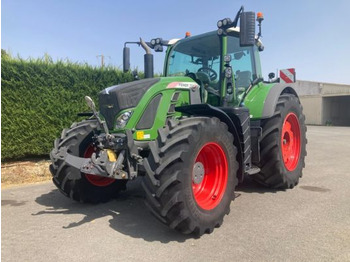 Tracteur agricole FENDT 724 Vario