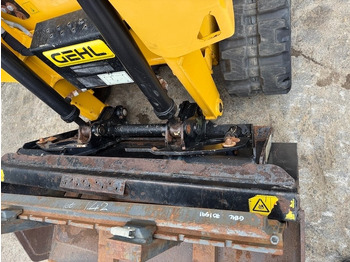 Chargeuse sur chenilles Gehl RT 105: photos 5 Chargeuse sur chenilles Gehl RT 105: photos 5