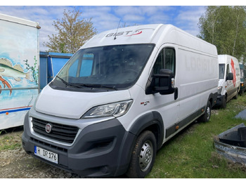 Fourgon utilitaire FIAT Ducato 2.3