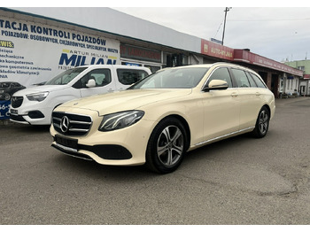 Voiture Mercedes-Benz Klasa E E220d T 9G-tronic 197KM Navi FullLed Kamera Asystent Model 2020 FV 2: photos 2