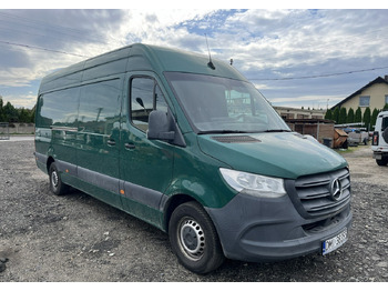 Fourgon utilitaire MERCEDES-BENZ Sprinter 311