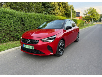 Voiture à hayon OPEL