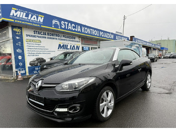 Voiture RENAULT
