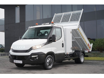 Utilitaire benne IVECO Daily