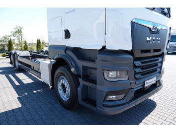 Tracteur routier MAN TGX 26.520 / 6x2 / RAMA DŁ. 9,1M / OŚ PODNOSZONA: photos 5 Tracteur routier MAN TGX 26.520 / 6x2 / RAMA DŁ. 9,1M / OŚ PODNOSZONA: photos 5