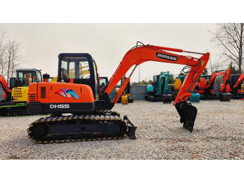Mini pelle DOOSAN DH55