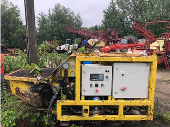 Pompe à béton stationnaire