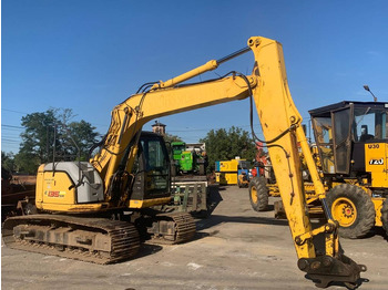 Pelle sur chenille NEW HOLLAND