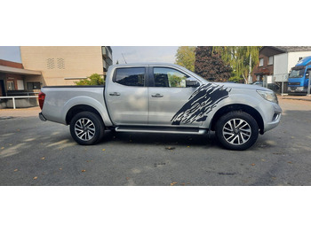 Pick-up Nissan Navara NP300 N-Connecta Double Cab 4x4: photos 4