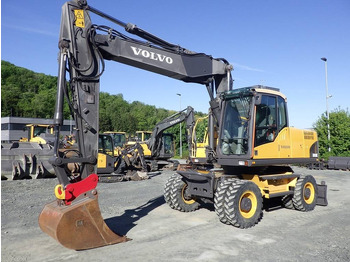 Pelle sur pneus VOLVO EW180