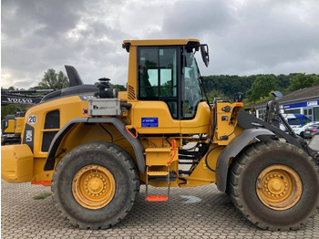 Chargeuse sur pneus Volvo L 70 H: photos 5 Chargeuse sur pneus Volvo L 70 H: photos 5