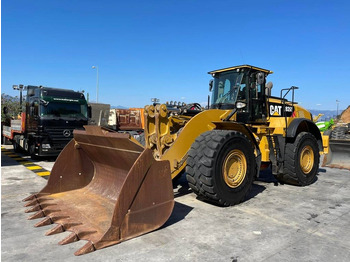 Chargeuse sur pneus CATERPILLAR